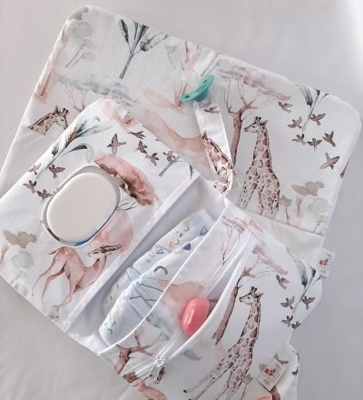 diaperholder_changingmat_safari02